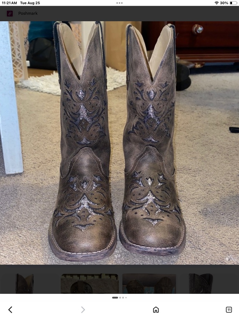 Roper Women's Brown Embroidered Western Ankle Boots